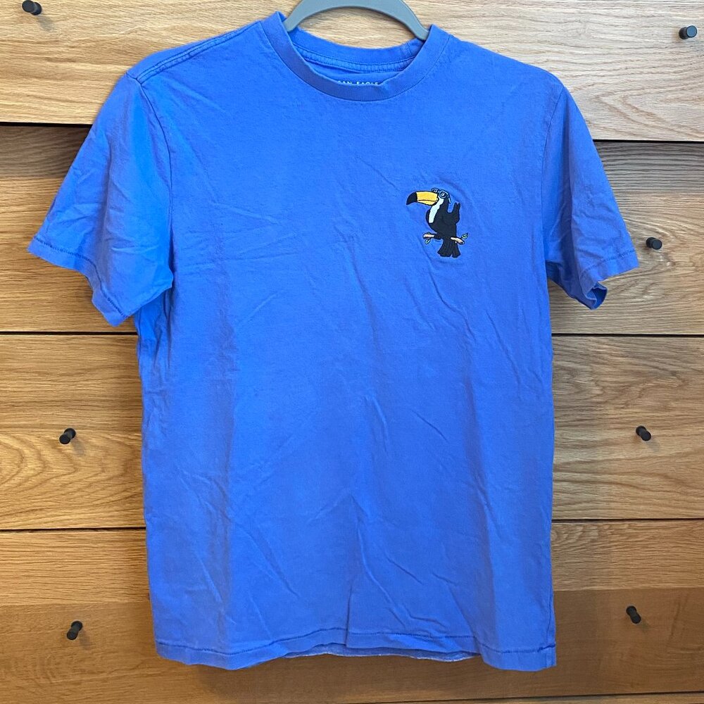 American eagle embroidered tucan 100% cotton tshirt